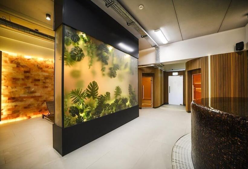 Отель Boutique Aquarel