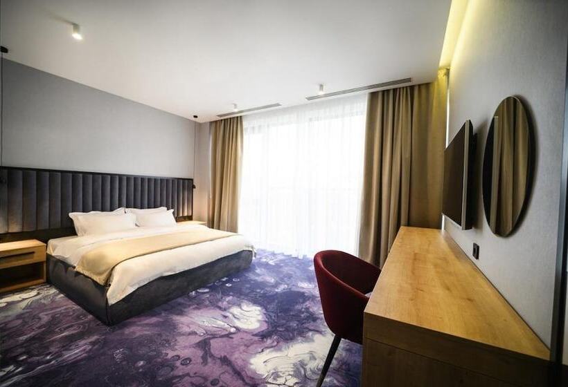 Отель Boutique Aquarel