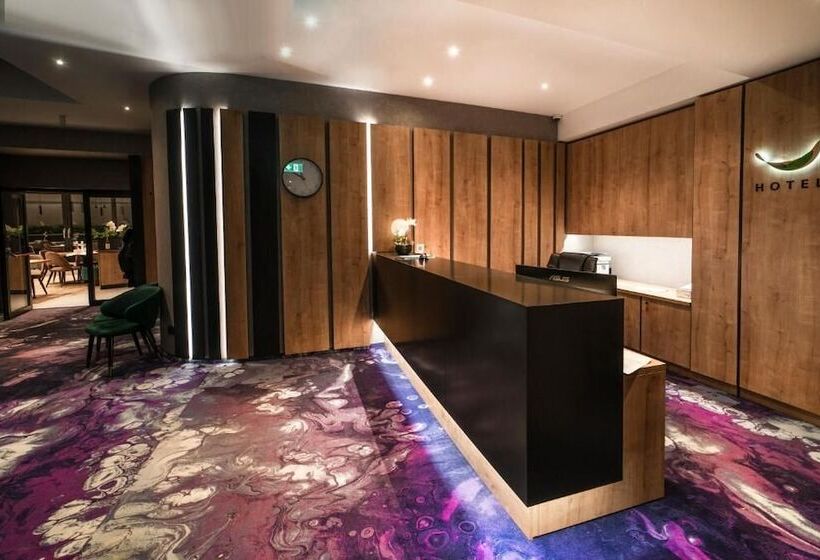 Отель Boutique Aquarel