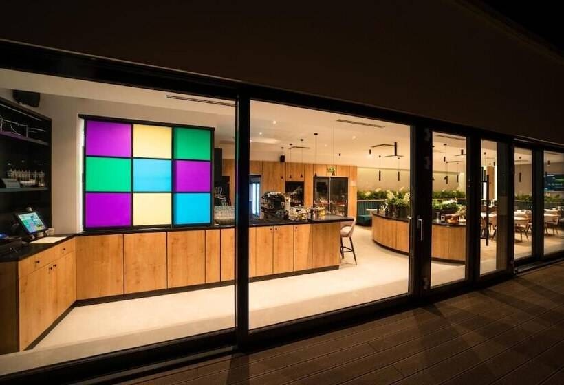 Отель Boutique Aquarel