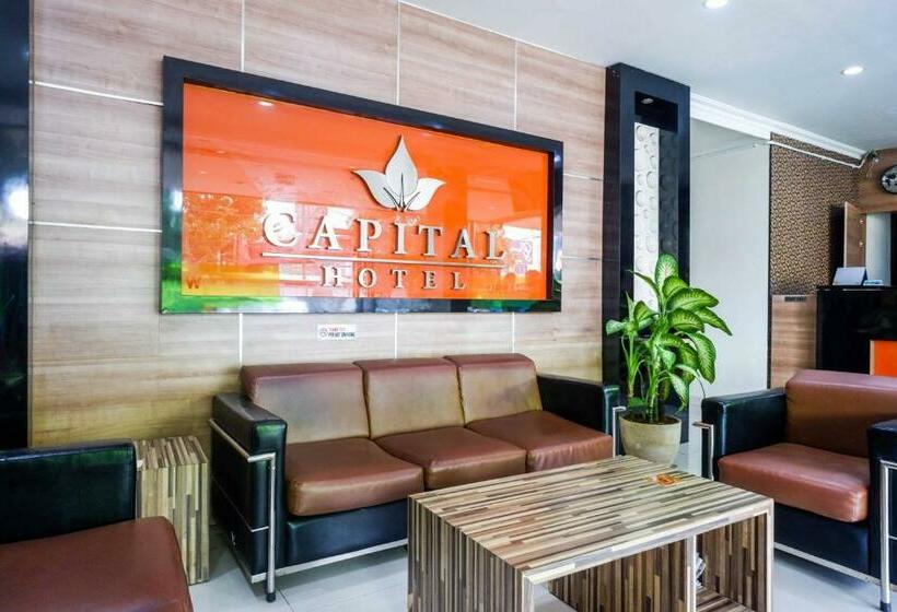 Urbanview Hotel Capital Makassar