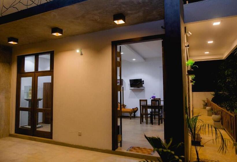 膳宿费 Venus Heaven Luxurious Villa