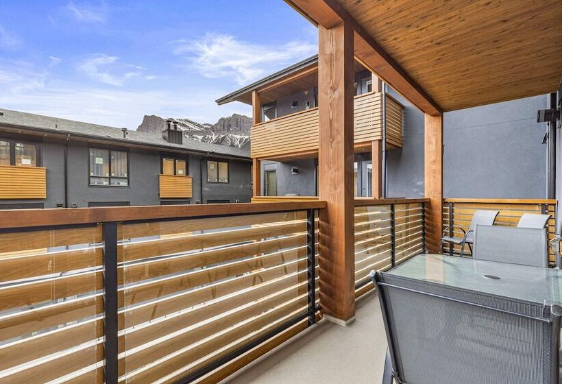 Spring Creek Vacations