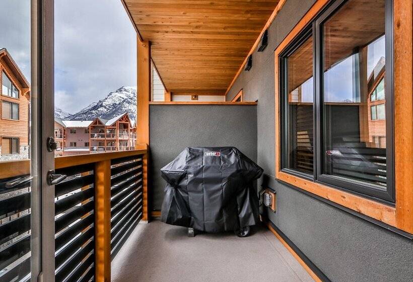 Spring Creek Vacations