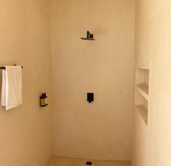 Tikul Hotel Boutique