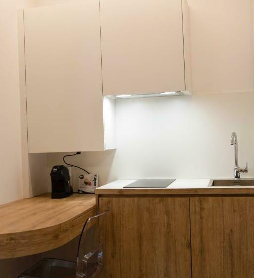 Vespasiani Suites & Apartments