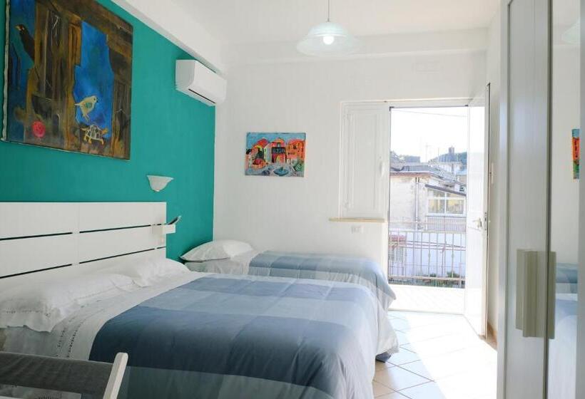 A Casa Di Chiara Bed And Breakfast