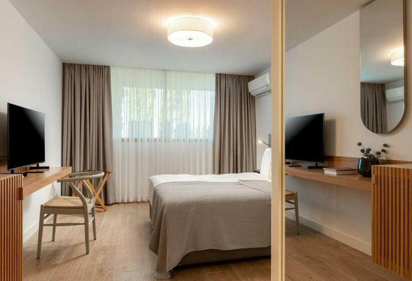 Hiddenbay Teos Sığacık Hotel, Spa And Restaurants