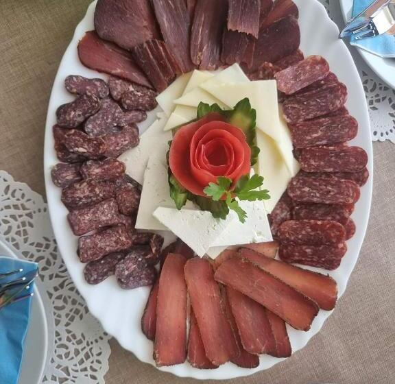 ホテル семеен хотел при вергил