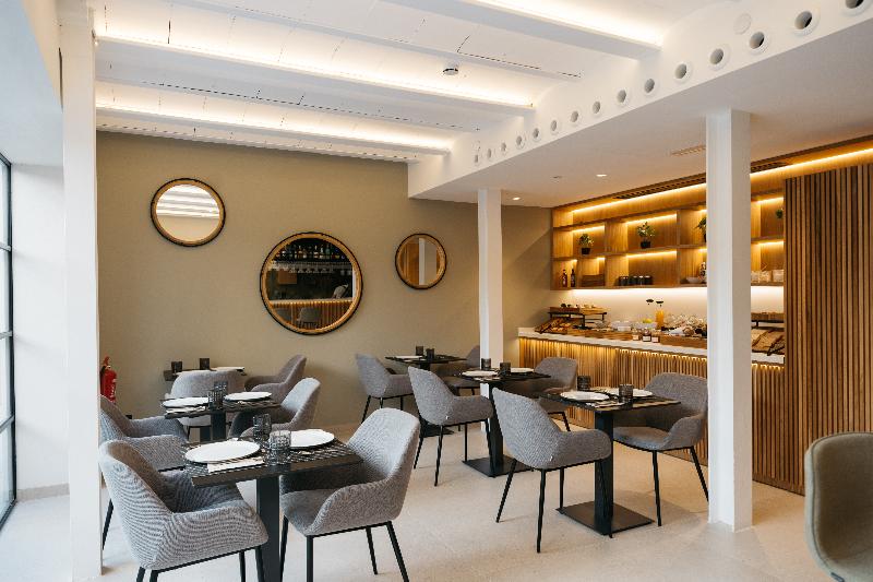 Boutique Hotel Petit Montisión