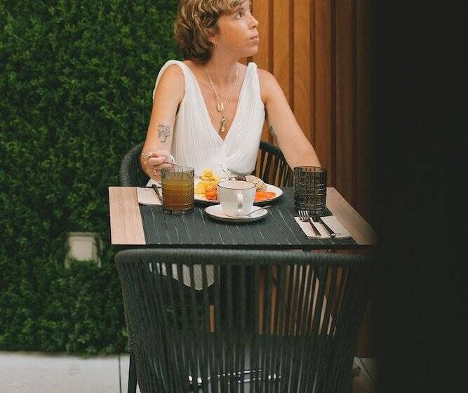 Boutique Hotel Petit Montisión