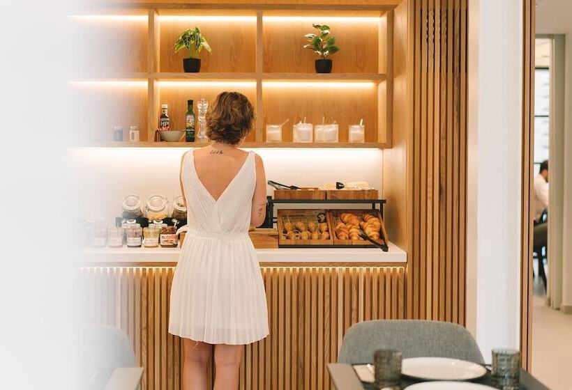 Boutique Hotel Petit Montisión