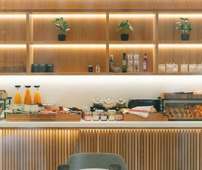 Boutique Hotel Petit Montisión