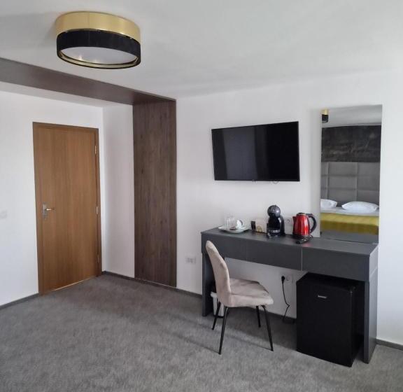 Отель City Break