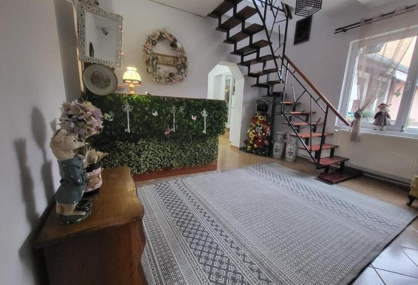 Пансион House Of Julia