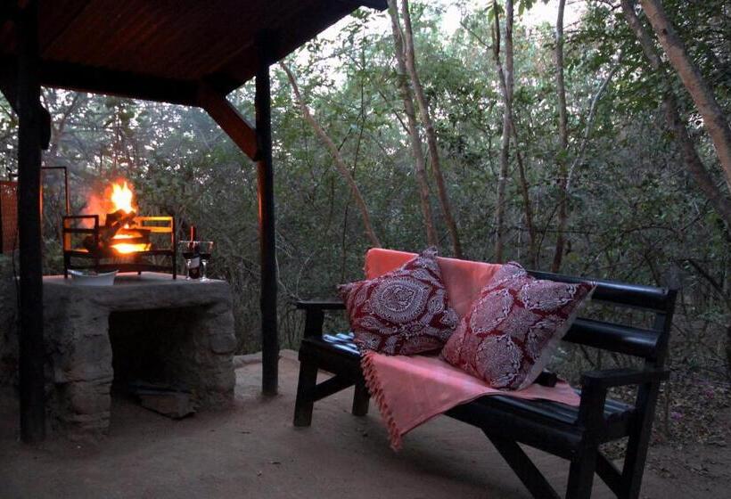 Пансион Thulamela Couples Retreat