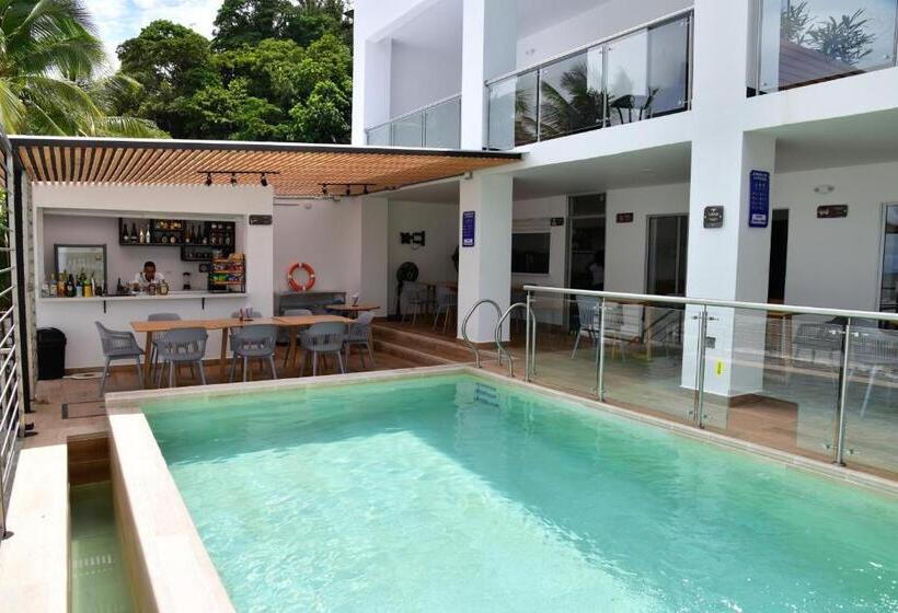 Alpha Hotel Boutique