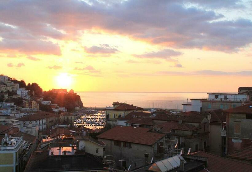 تختخواب و صبحانه Cilento Suite   Scaloni