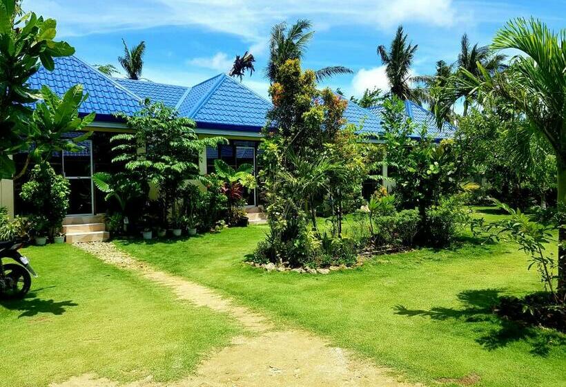 تختخواب و صبحانه Don Remegio Villas Siargao