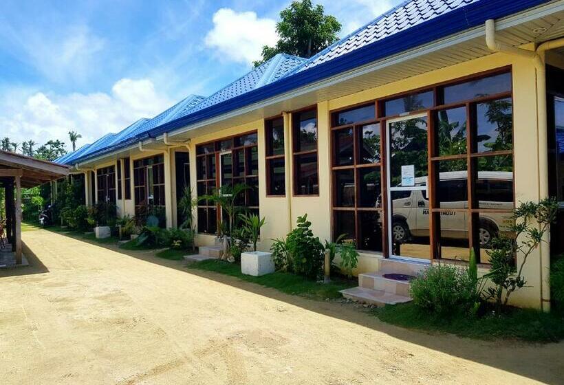 تختخواب و صبحانه Don Remegio Villas Siargao