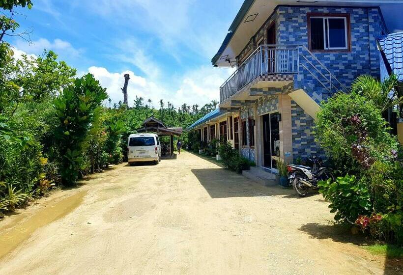 تختخواب و صبحانه Don Remegio Villas Siargao