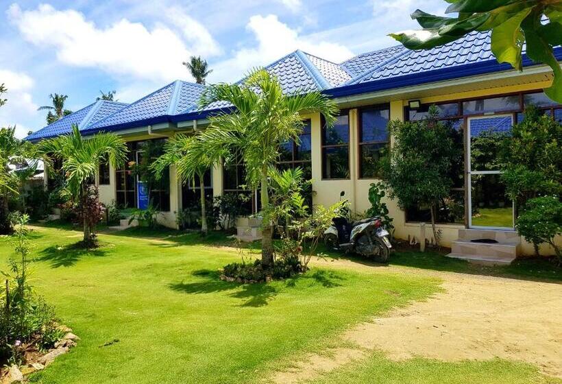 تختخواب و صبحانه Don Remegio Villas Siargao