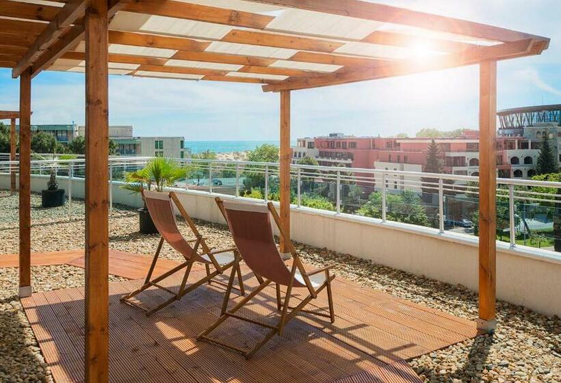 فندق Calypso Apartments