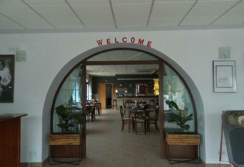 فندق Restaurant Baladrar