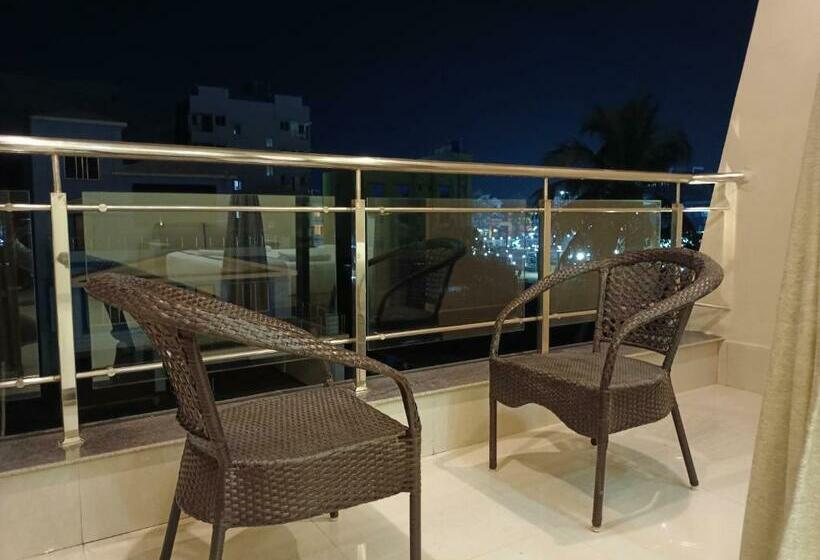 هتل Ridley International