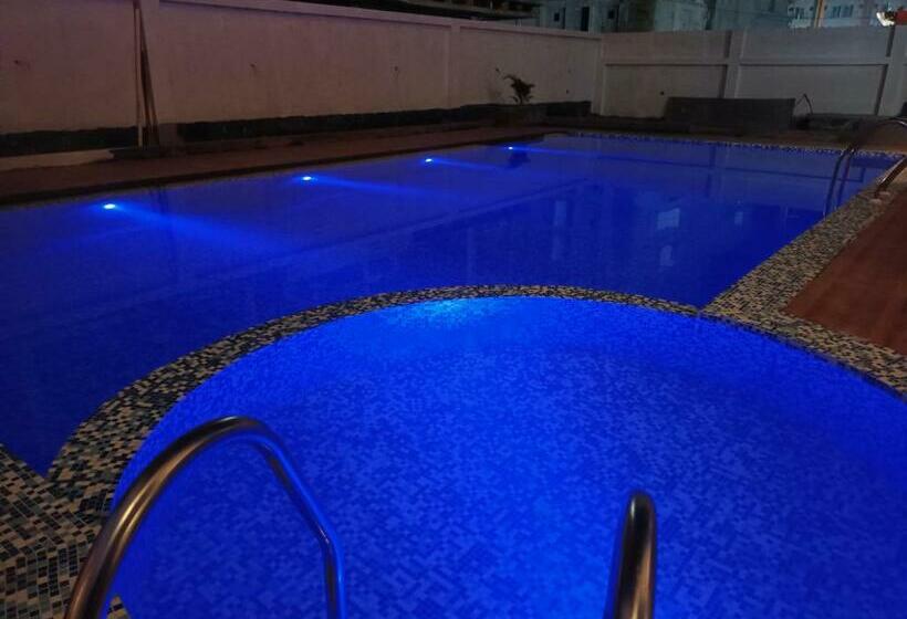 هتل Ridley International