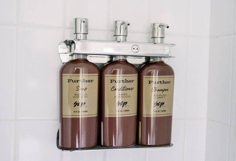 ホテル Scp Seven4one