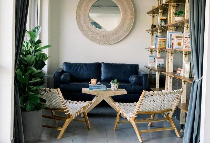 ホテル Scp Seven4one