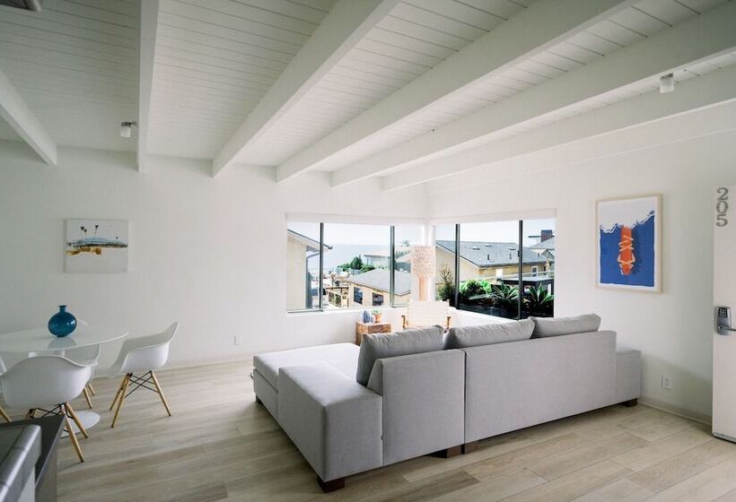 ホテル Scp Seven4one