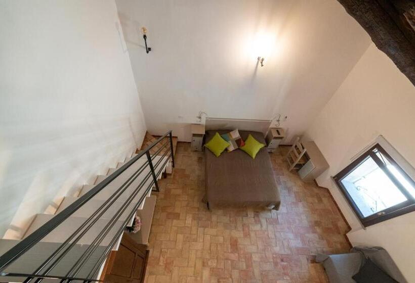 פנסיון La Residenza Dei Priori