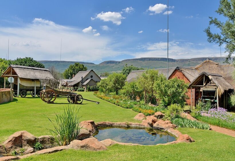 African Hills Safari Lodge & Spa