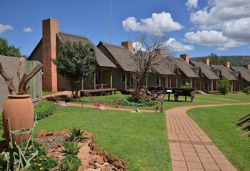 African Hills Safari Lodge & Spa