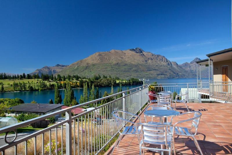 Alexis Motel & Apartments