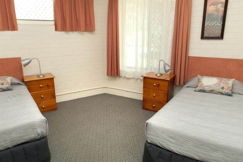 Byron Motor Lodge Motel