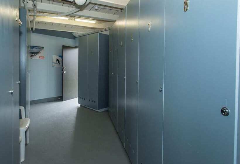 Clearbrook Motel & Serviced Apartments