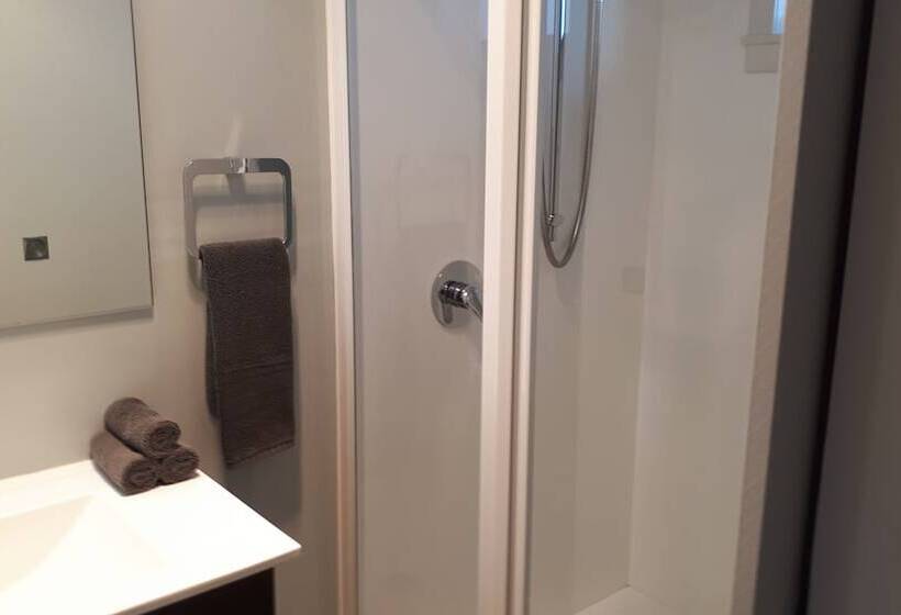 מוטל Colonial On Tay