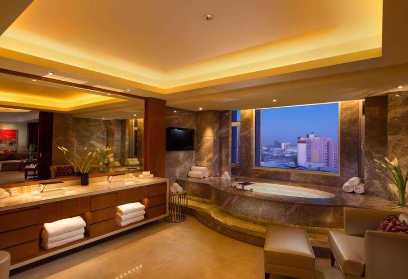 Doubletree By Hilton Hotel Qinghai   Golmud