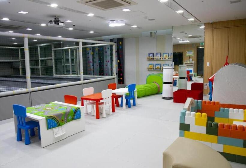 Elysian Gangchon Resort