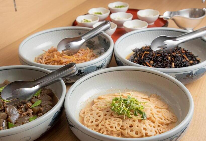 Apa Hotel Marugame Ekimaeodori