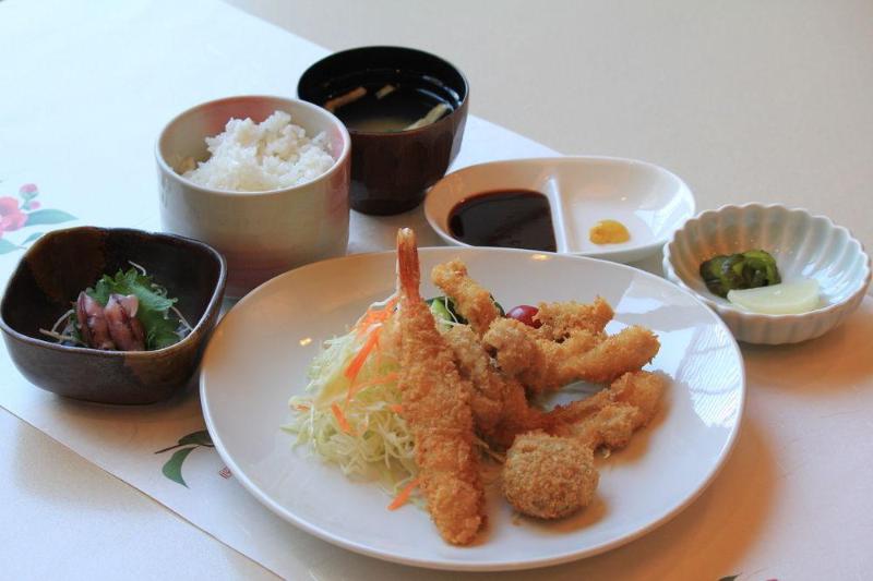 Apa Hotel Takaoka Marunouchi