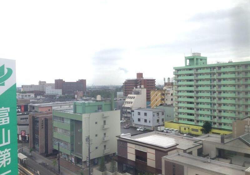 Apa Hotel Takaoka Marunouchi