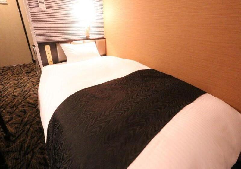 Apa Hotel Takaoka Marunouchi