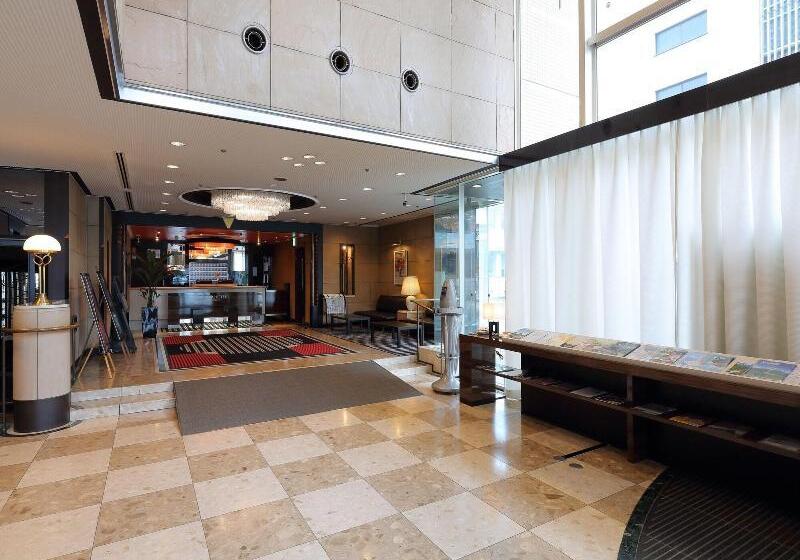 Apa Hotel Takaoka Marunouchi