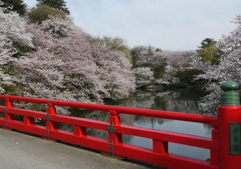 Apa Hotel Takaoka Marunouchi