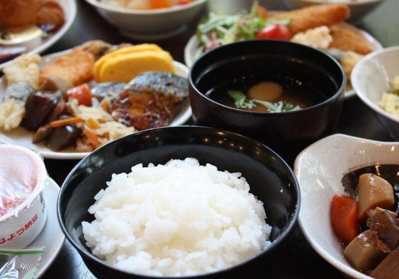 Apa Hotel Toyama Ekimae Minami