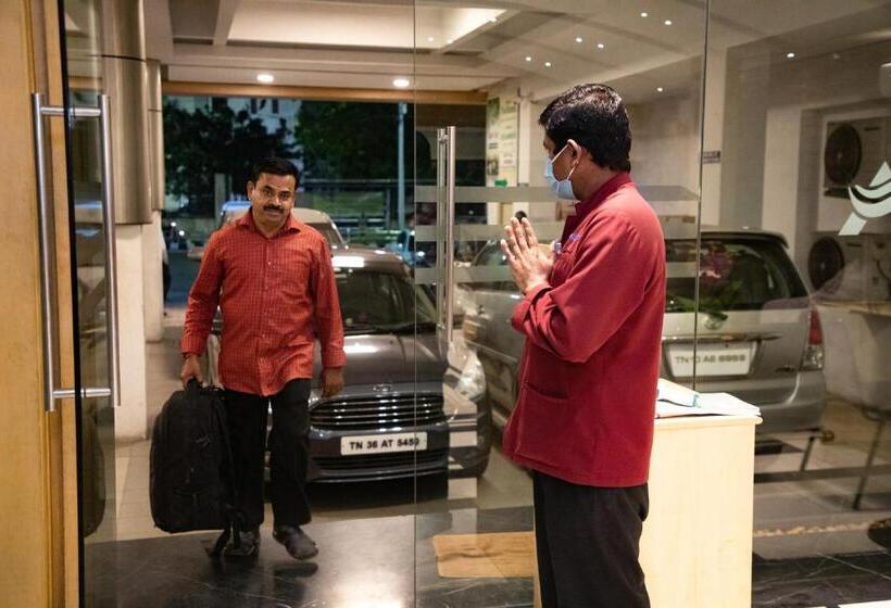 فندق Arunaachalaa Resiidency